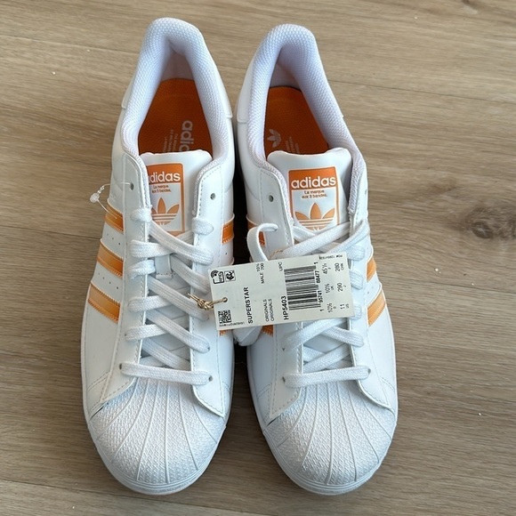 Adidas Superstar Mens 11 Casual Retro Shoe White Orange Sneaker Trainer NWOB - Picture 2 of 9